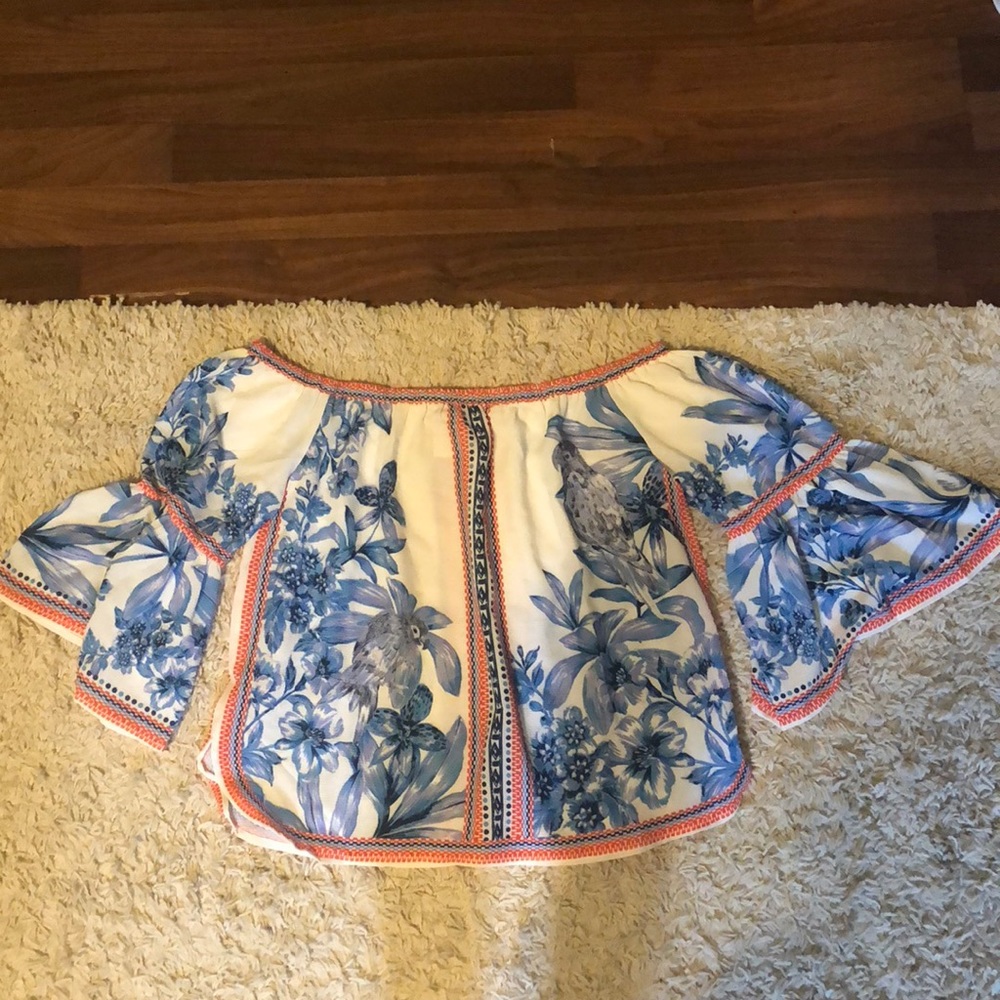 Strapless top